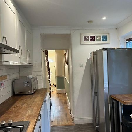 4 Bedroom House, Close To The O2 And Greenwich Londres Exterior foto