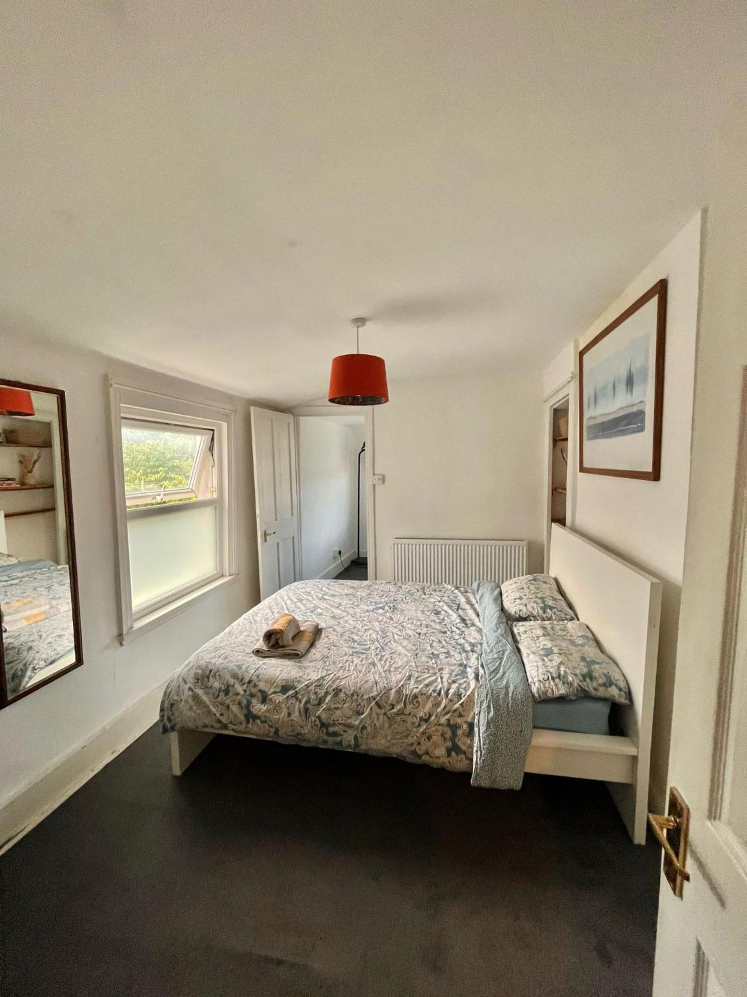 4 Bedroom House, Close To The O2 And Greenwich Londres Exterior foto